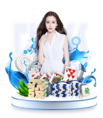 卢克曼禁区内想从吕迪格和卡瓦哈尔之间钻过，突破过程中倒地